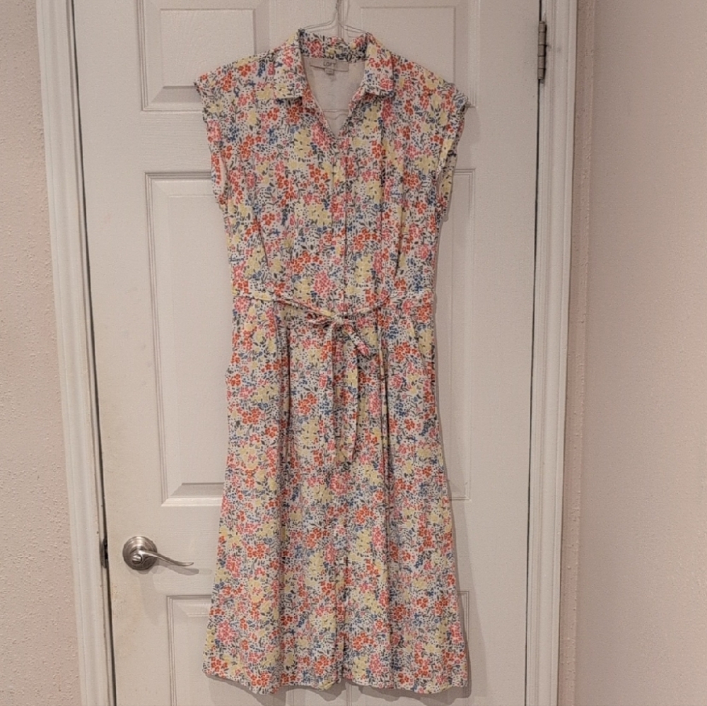 Loft Floral Sleeveless Dress with Pockets